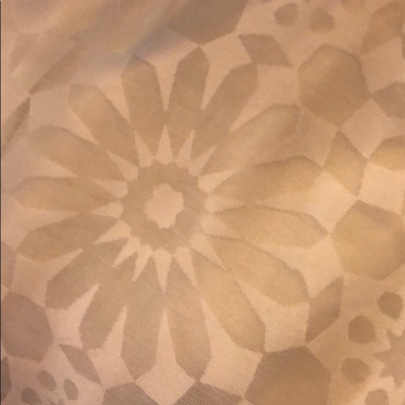 Intricate mini. - Picture 5 of 5